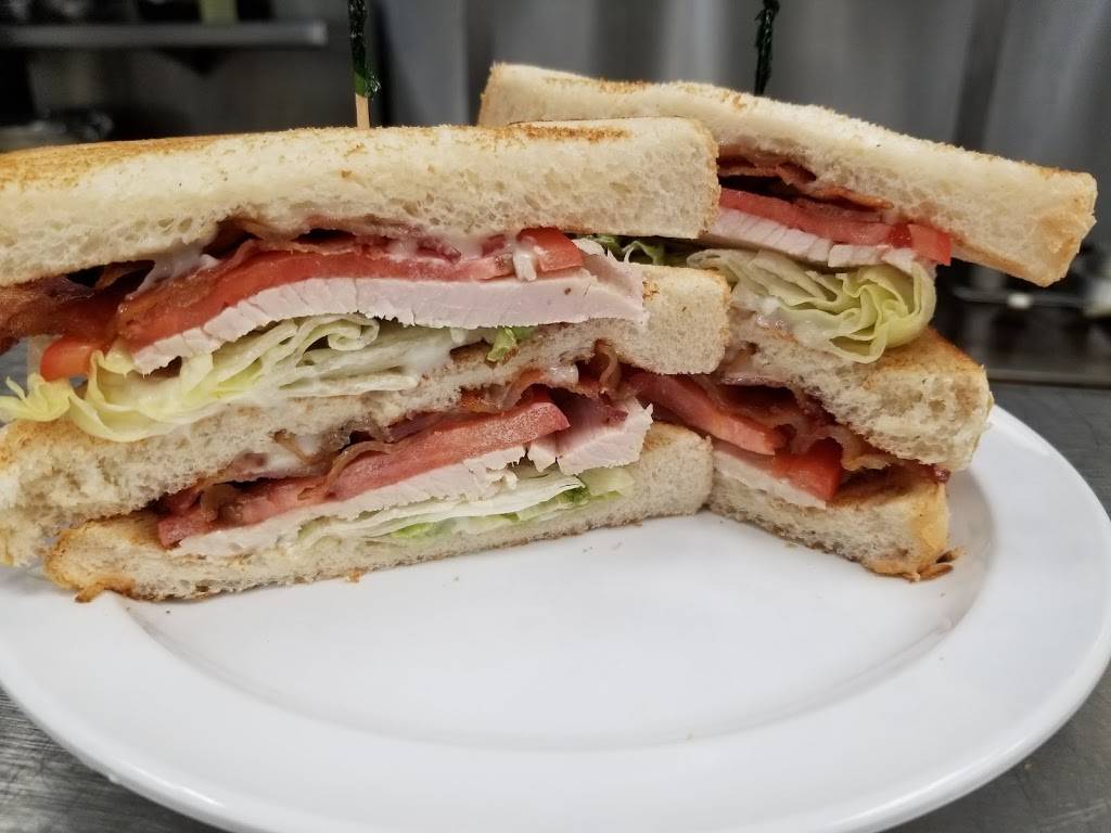 9ERS Diner | restaurant | 63 Pearl Rd, Brunswick, OH 44212, USA | 3304606357 OR +1 330-460-6357