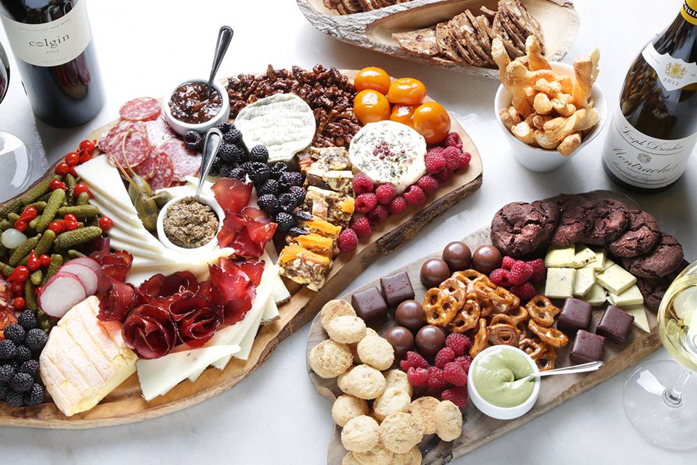 Wallys Santa Monica | restaurant | 214 Wilshire Blvd, Santa Monica, CA 90401, USA | 3104750606 OR +1 310-475-0606