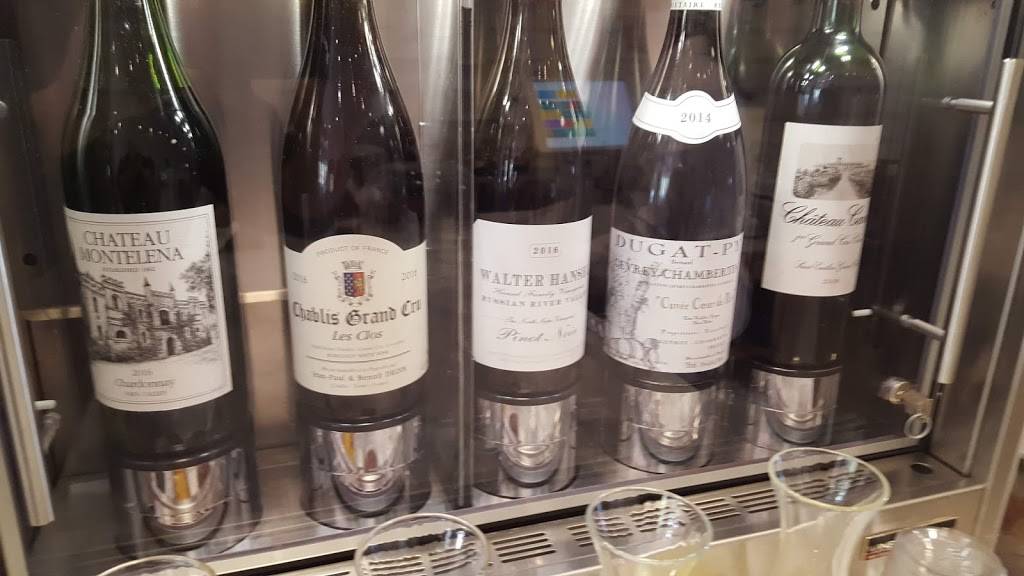 Sunflowers & Greens | restaurant | 11 Federal St, Easton, MD 21601, USA | 4108227972 OR +1 410-822-7972