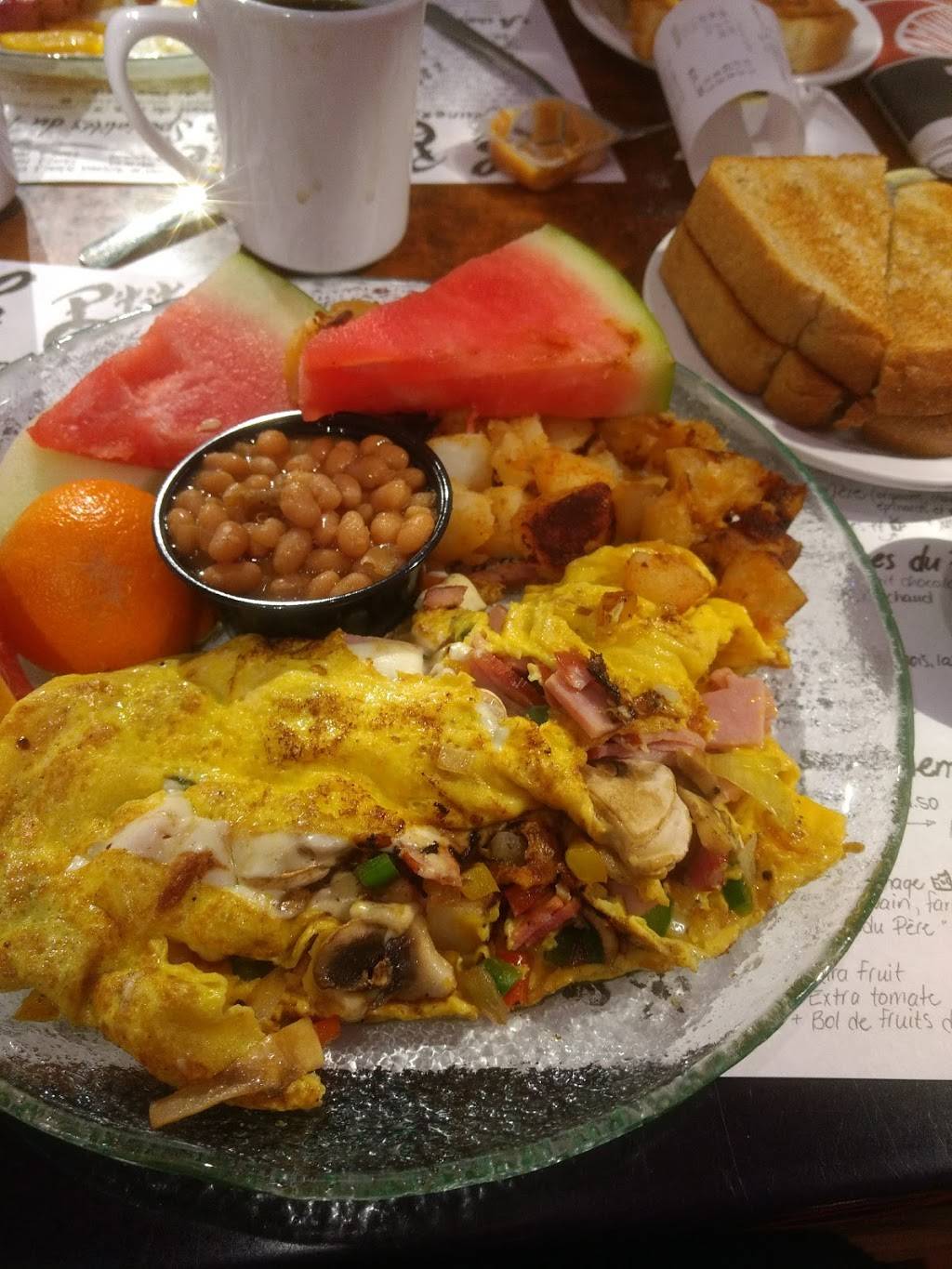 Peres Nature | restaurant | 10735 1ᴱ Avenue, Saint-Georges, QC G5Y 2B8, Canada | 4182274444 OR +1 418-227-4444