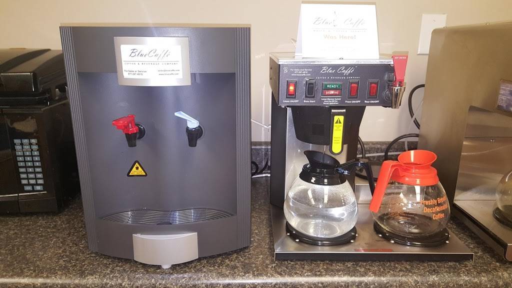 Blue Caffe Inc | restaurant | 4995 Reynolda Rd, Winston-Salem, NC 27106, USA | 3368961602 OR +1 336-896-1602