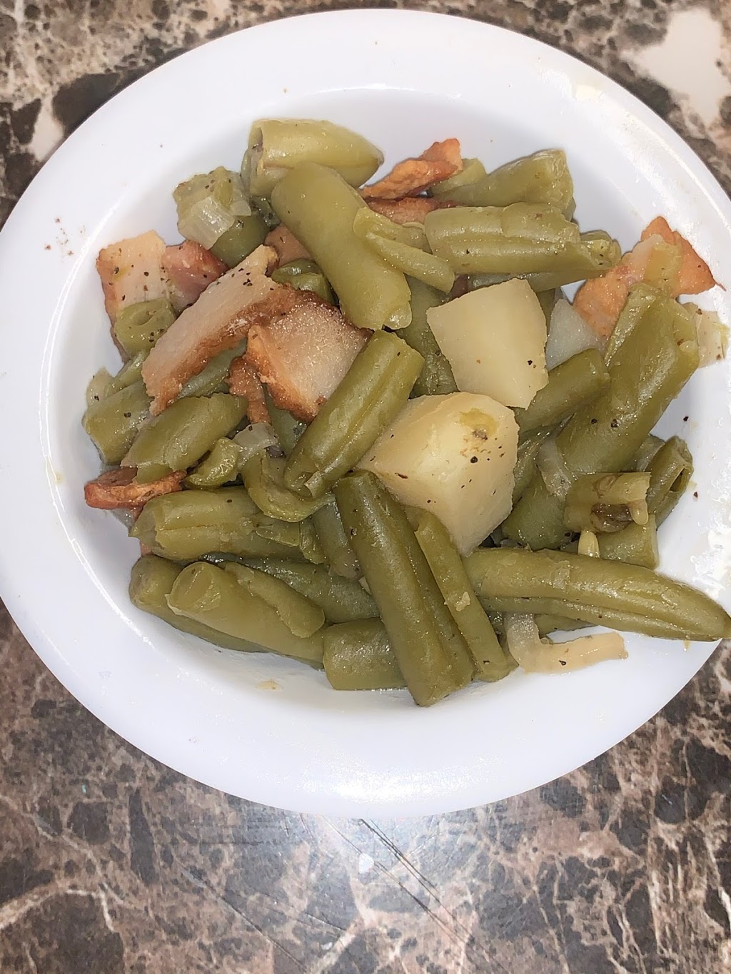 Janniemaes cafe | restaurant | 4908 N 22nd St, Tampa, FL 33610, USA | 8138984920 OR +1 813-898-4920