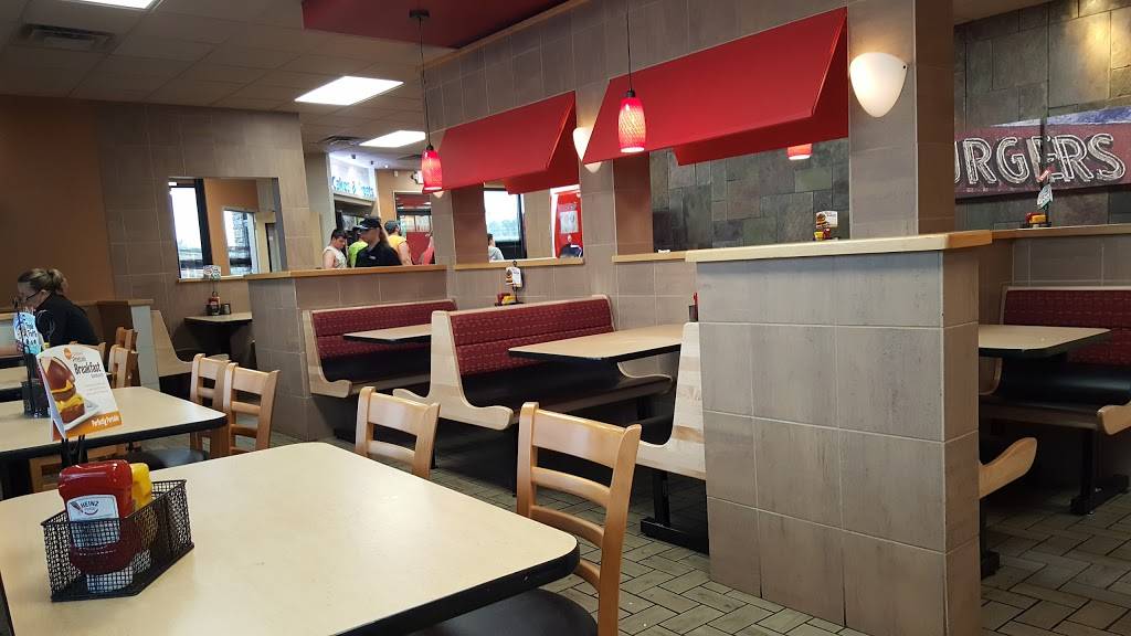 Dairy Queen Grill & Chill | restaurant | 2130 Edsel Ln NW, Corydon, IN 47112, USA | 8127380319 OR +1 812-738-0319