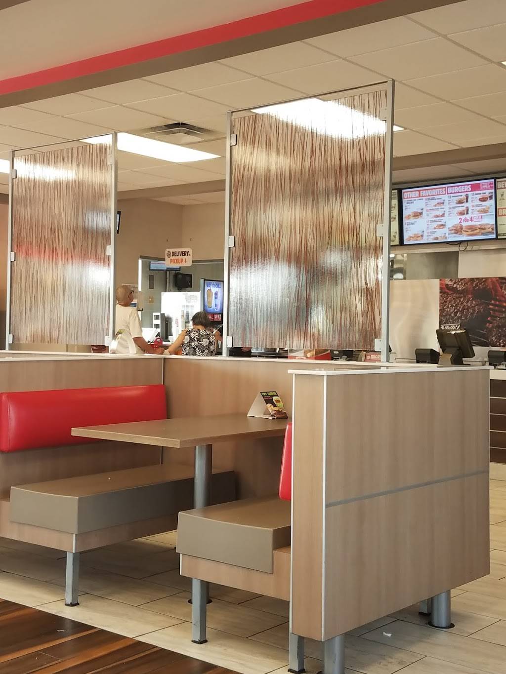 Riverside Square & Rivers Edge | shopping mall | 3145 S Ashland Ave, Chicago, IL 60608, USA | 6306452800 OR +1 630-645-2800