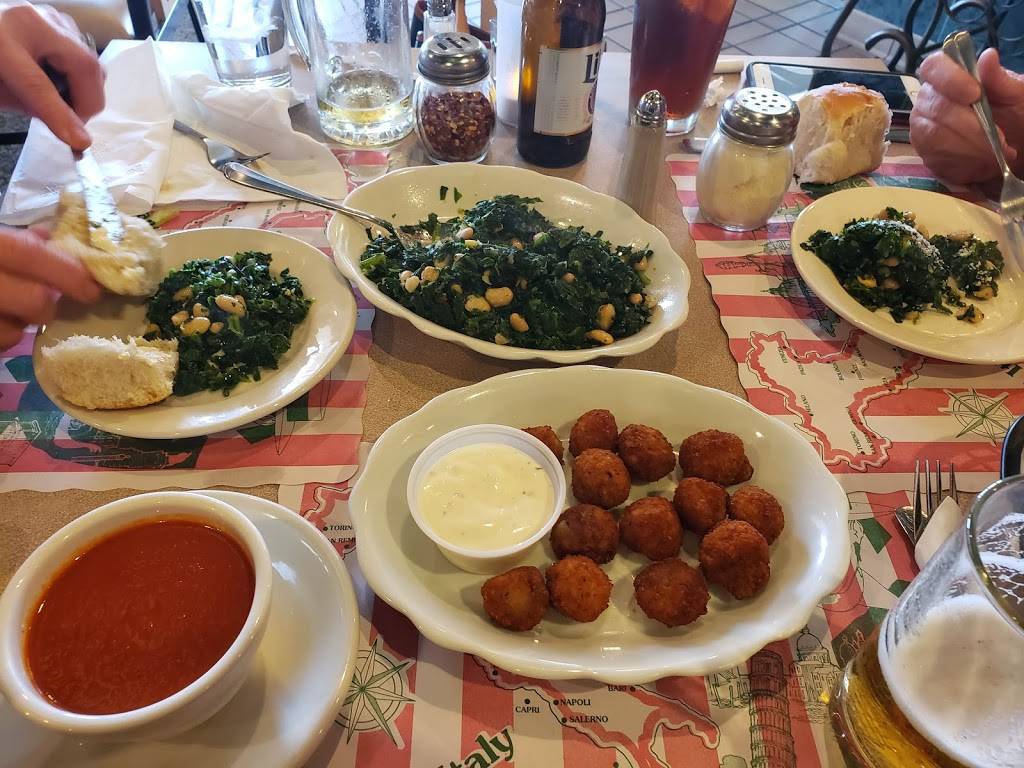 LaRoccas Pizza & Pasta | restaurant | 6505 Clingan Rd, Youngstown, OH 44514, USA | 3307571212 OR +1 330-757-1212