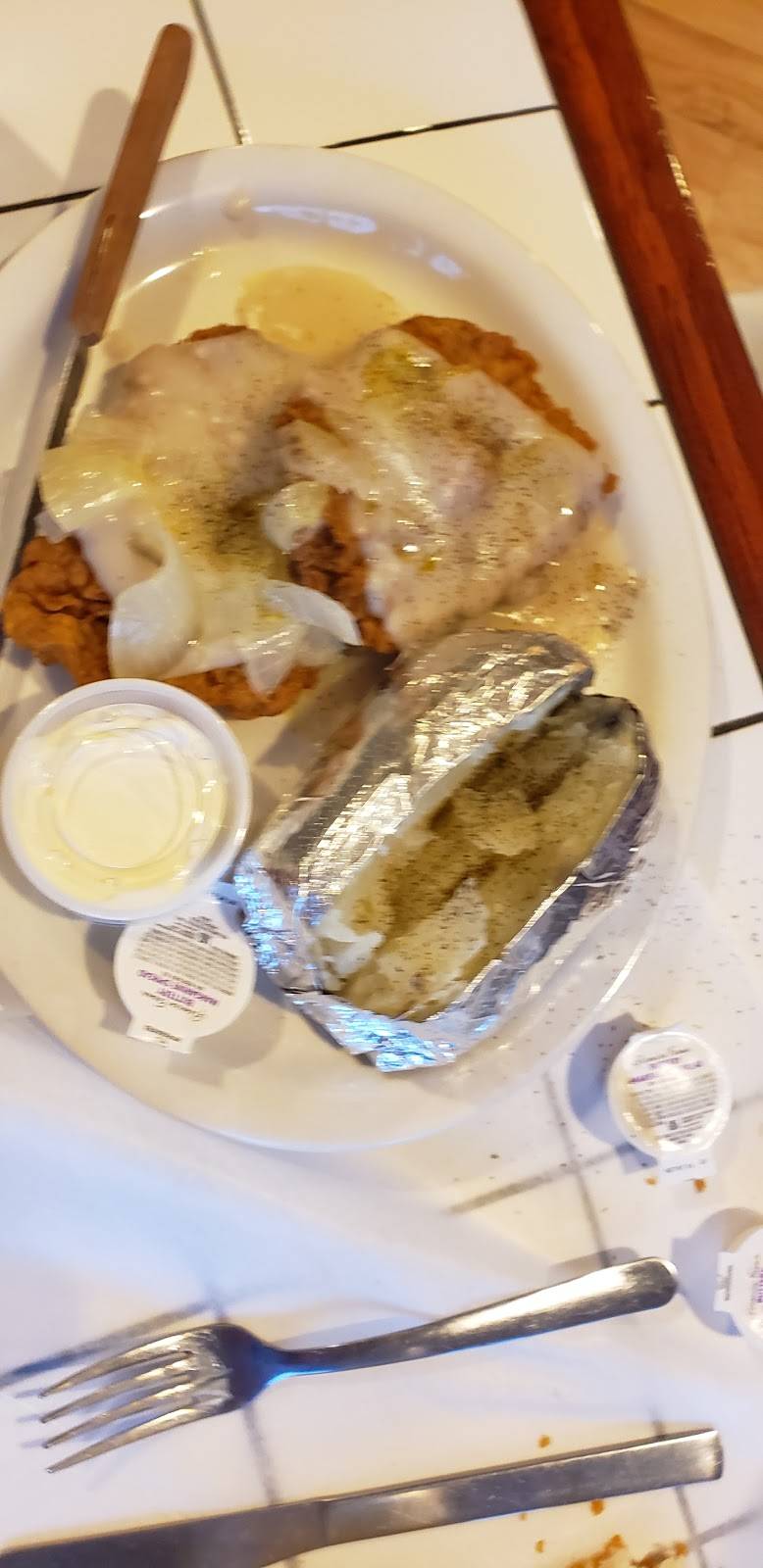 The White House Restaurant | restaurant | 2487 Lee Road 266, Cusseta, AL 36852, USA | 3347102877 OR +1 334-710-2877