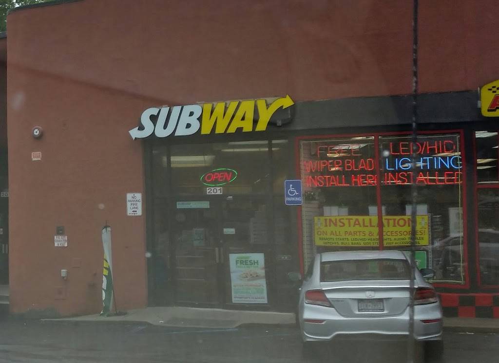 Subway | restaurant | 201 Tarrytown Rd, White Plains, NY 10607, USA | 9144377018 OR +1 914-437-7018