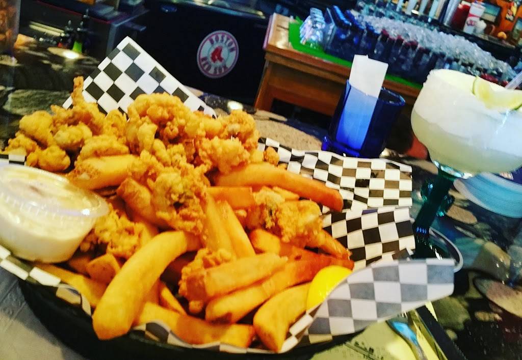 Harrys Bar & Grille | restaurant | 407 W Grove St, Middleborough, MA 02346, USA | 5089479297 OR +1 508-947-9297