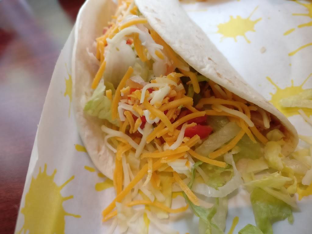 Tijuana Flats | restaurant | 13100 Seminole Blvd #105, Largo, FL 33778, USA | 7274370919 OR +1 727-437-0919