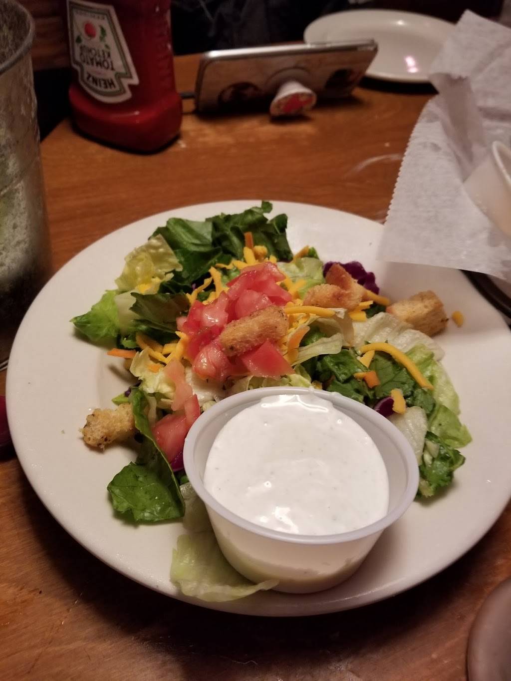 Texas Roadhouse | restaurant | 196 New Lancaster Rd, Leominster, MA 01453, USA | 9785377427 OR +1 978-537-7427