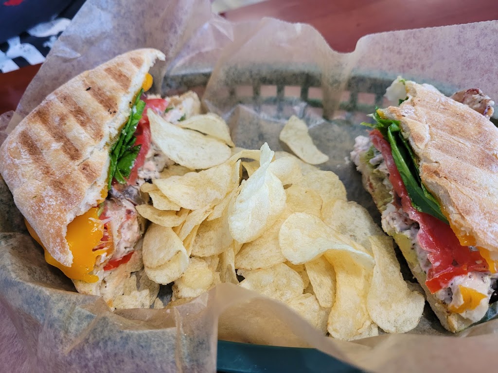 Two Dads Deli, Ice Cream & Espresso Bar | cafe | 235 E Charlemont Ave, Kingsport, TN 37660, USA | 4237651186 OR +1 423-765-1186