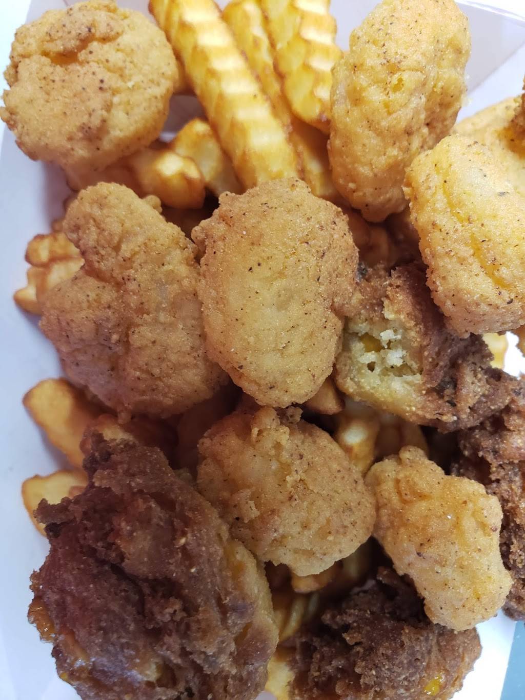 Tha Cajun Trinity Food Truck | restaurant | 455 E Pine St, Ponchatoula, LA 70454, USA | 2256780361 OR +1 225-678-0361