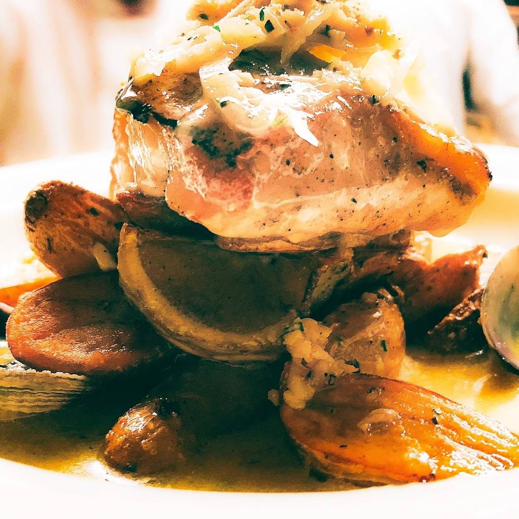 Grotto | restaurant | 37 Bowdoin St, Boston, MA 02114, USA | 6172273434 OR +1 617-227-3434