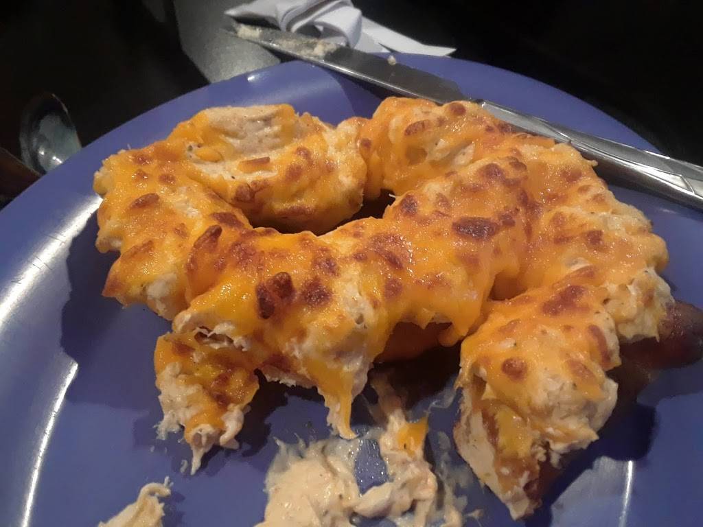 Raven Inn | restaurant | 8636 Loch Raven Blvd, Towson, MD 21286, USA | 4104941776 OR +1 410-494-1776