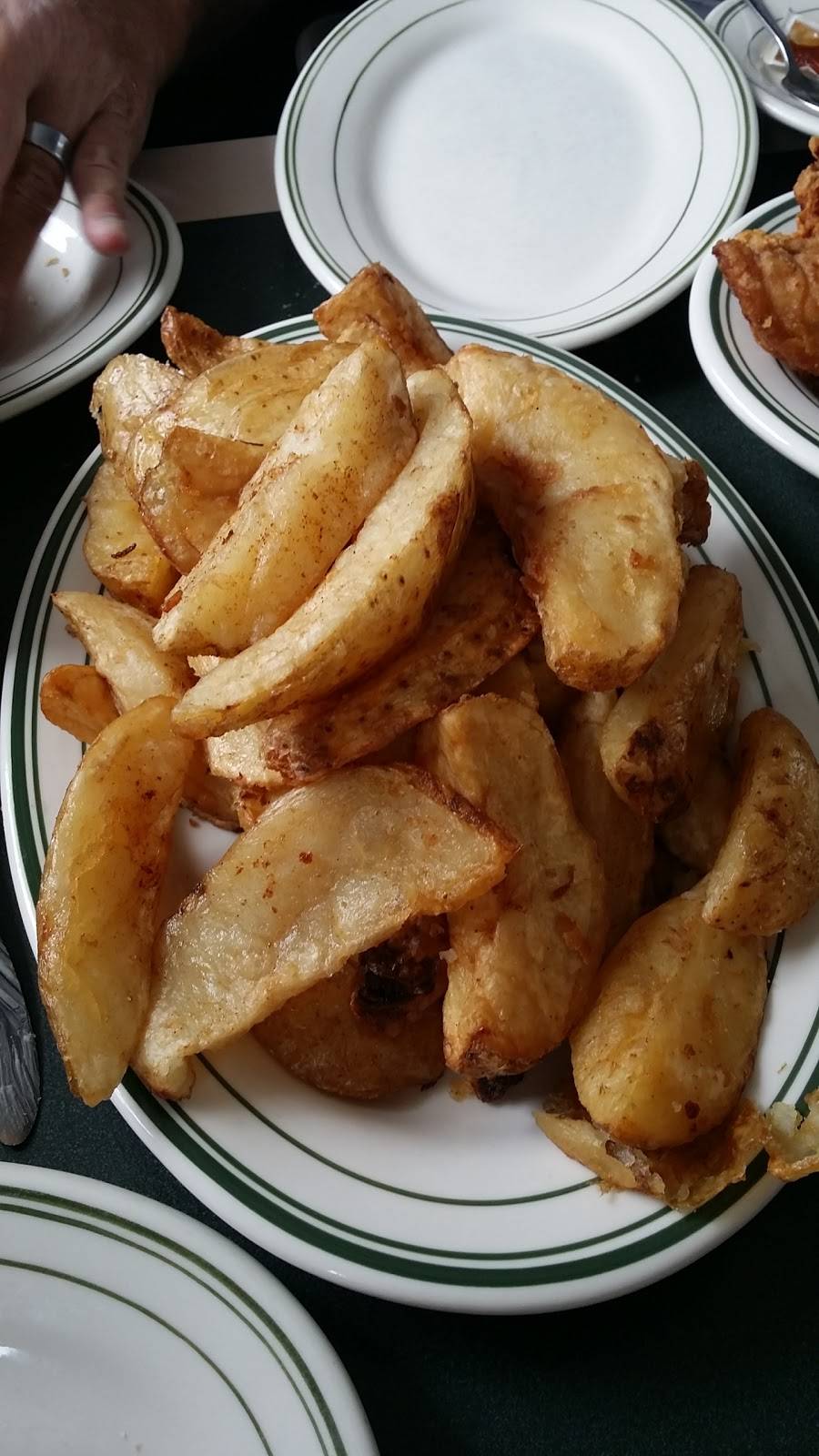 Mr. Chicken | restaurant | 6000 N Telegraph Rd, Dearborn Heights, MI 48127, USA | 3132770100 OR +1 313-277-0100