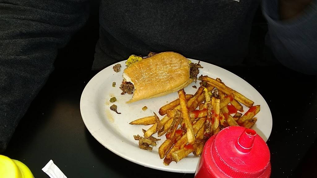 Tracks End Restaurant | restaurant | 8538 S Holland Rd, Chicago, IL 60620, USA | 7737293300 OR +1 773-729-3300