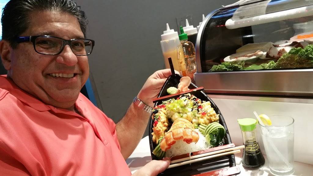 Osaka Sushi & Thai Restaurant | restaurant | 13800 Park Blvd N, Seminole, FL 33776, USA | 7273973885 OR +1 727-397-3885