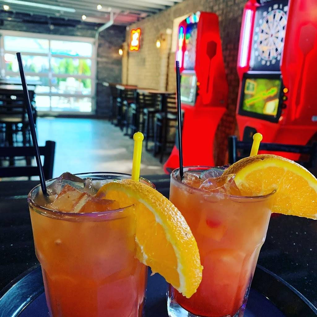 West 79 Sports Bar | restaurant | 7107 W 79th St, Burbank, IL 60459, USA | 7085996399 OR +1 708-599-6399