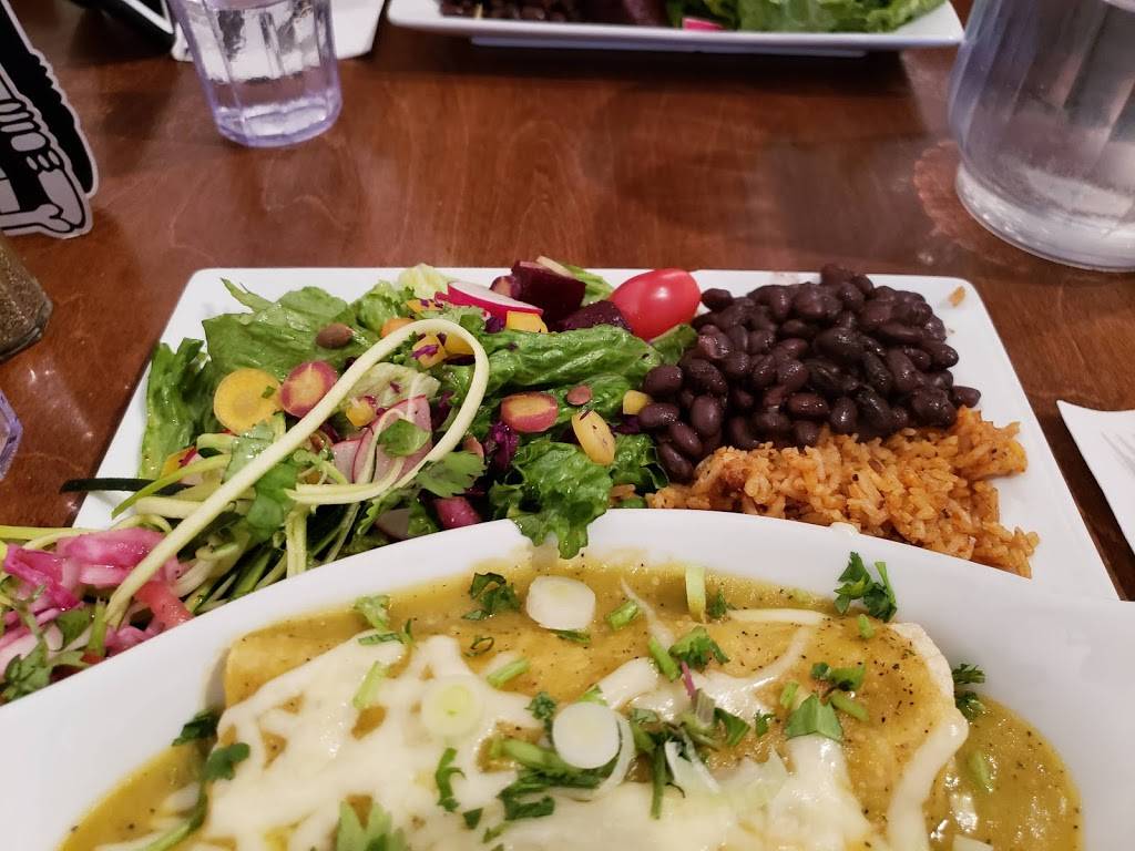 Café Cantina | restaurant | 1880 Rue Centre, Montréal, QC H3K 1H9, Canada | 5149033511 OR +1 514-903-3511