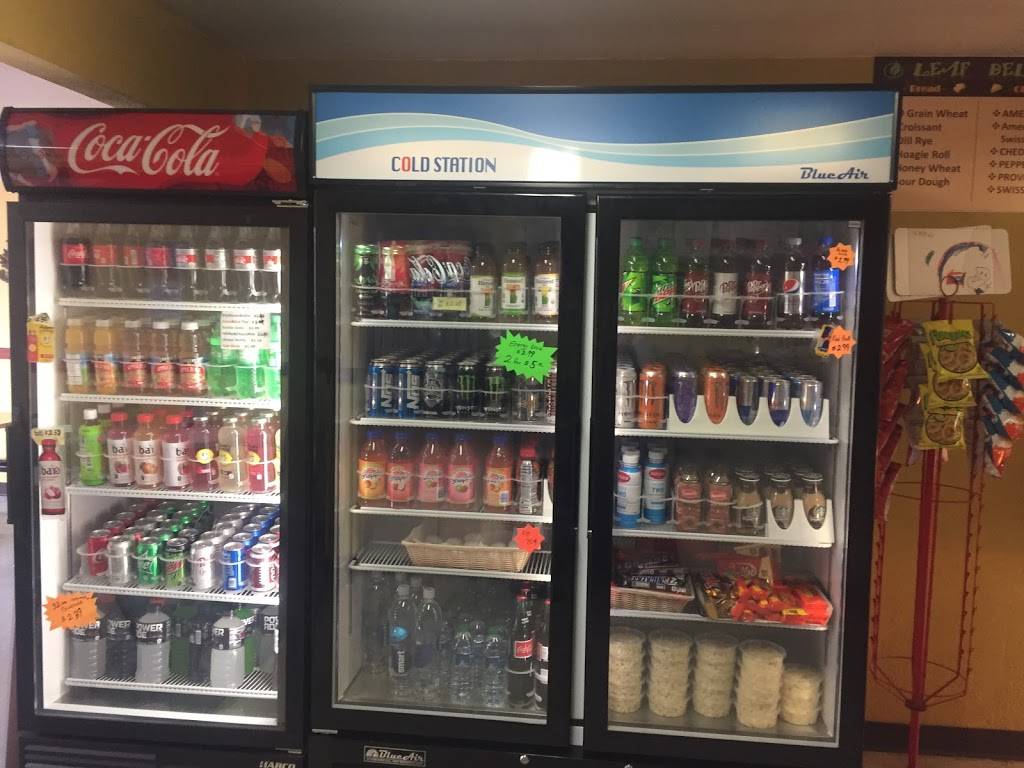 Leafs Deli | meal takeaway | 2201 W Valley Hwy N B, Auburn, WA 98001, USA | 2538336329 OR +1 253-833-6329