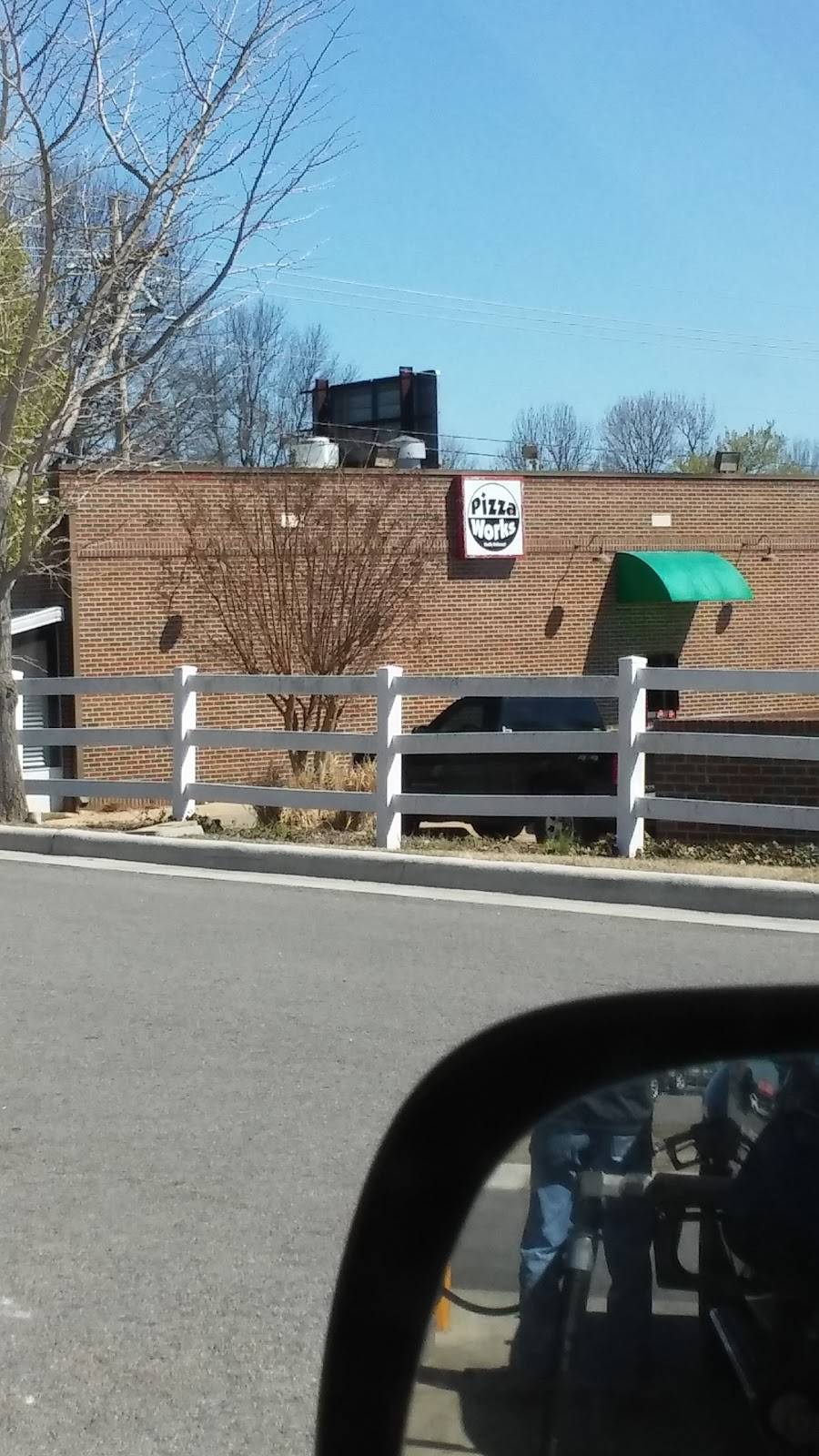 Pizza Works | meal delivery | Jonesboro, AR 72404, USA | 8709105300 OR +1 870-910-5300