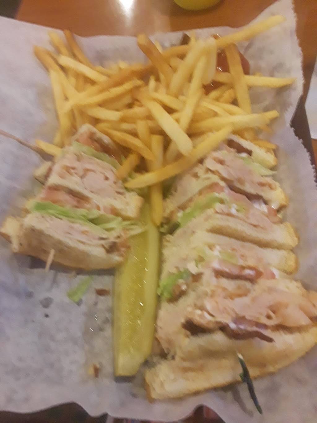 The Gathering Place | restaurant | 898 N Van Dyke Rd, Bad Axe, MI 48413, USA | 9892698888 OR +1 989-269-8888