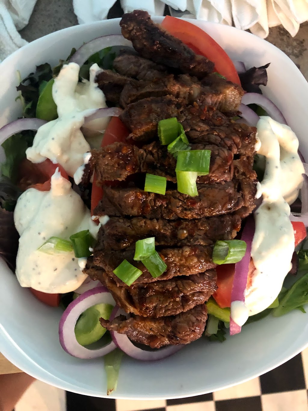 Junes Asian Kitchen | restaurant | 291 E Cascade Ave, Sisters, OR 97759, USA | 5415496944 OR +1 541-549-6944