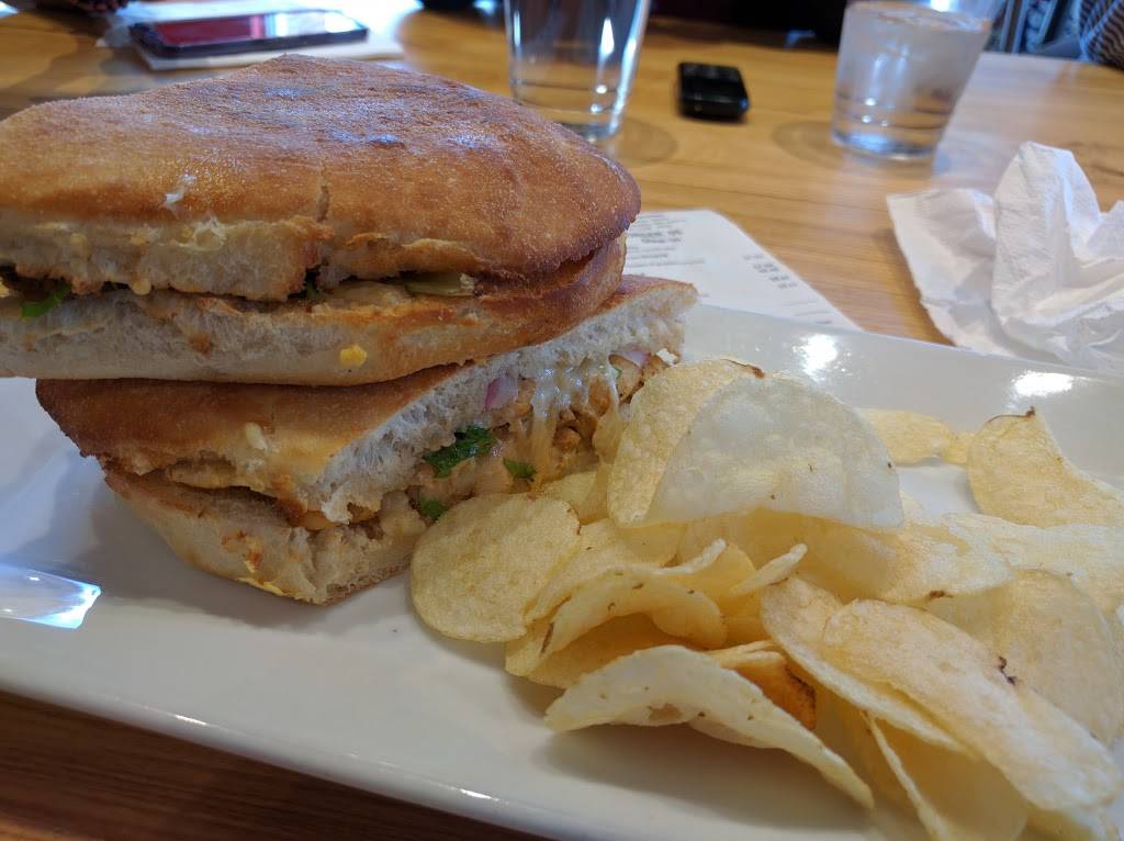 Italian Kitchen | restaurant | 4503, 8201 Fenton St, Silver Spring, MD 20910, USA | 3017208469 OR +1 301-720-8469