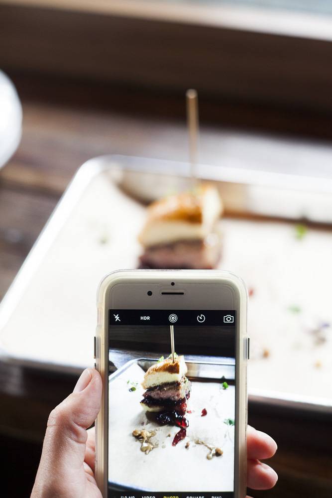 Eat This Shoot That! | restaurant | 200 Stearns Wharf, Santa Barbara, CA 93101, USA | 8056996719 OR +1 805-699-6719