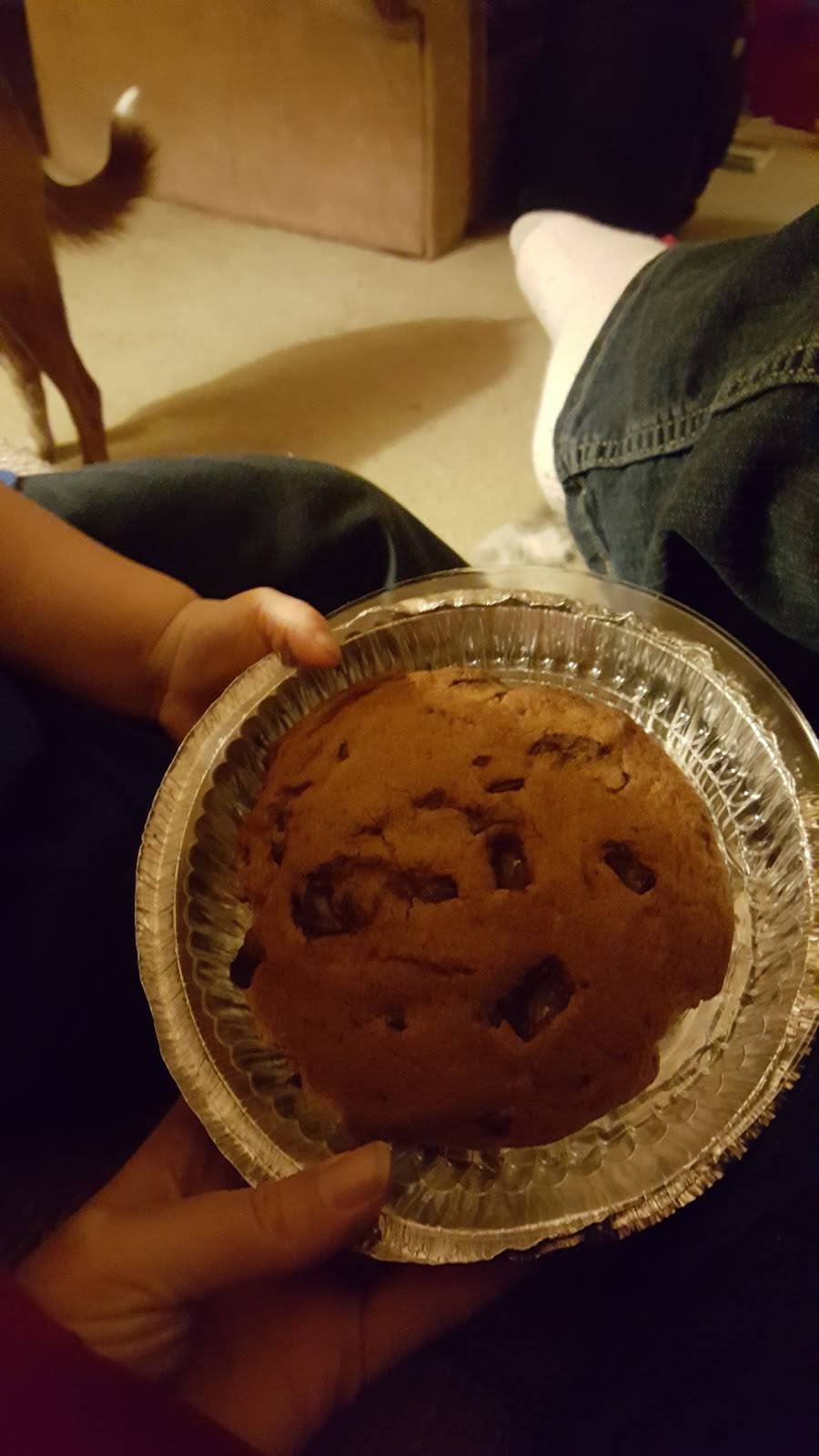 Gregorios Pizza Inc | restaurant | 652 E State Rd, Island Lake, IL 60042, USA | 8474698377 OR +1 847-469-8377