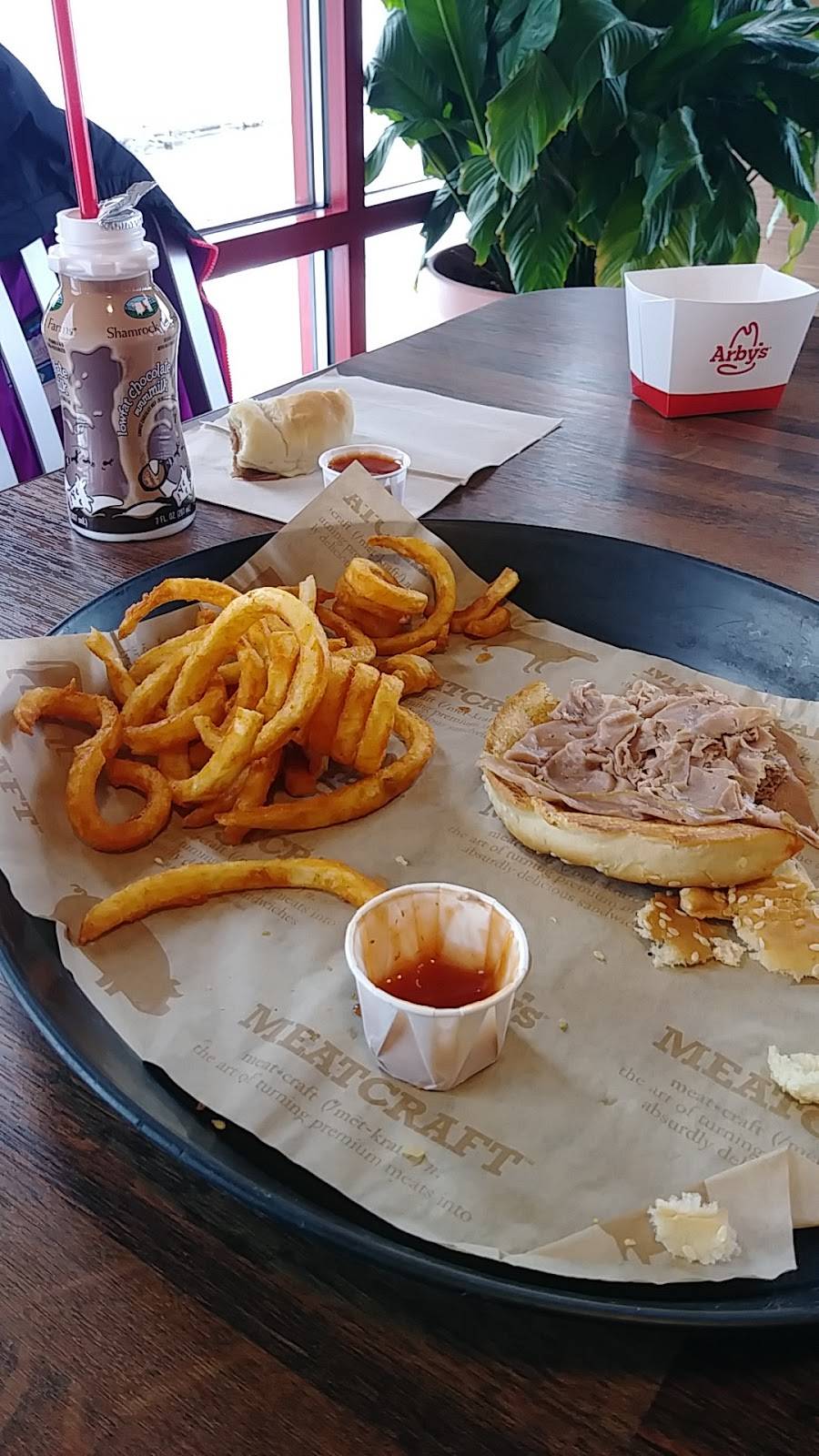 Arbys | restaurant | 905 N Euclid Ave, Bay City, MI 48706, USA | 9896864120 OR +1 989-686-4120
