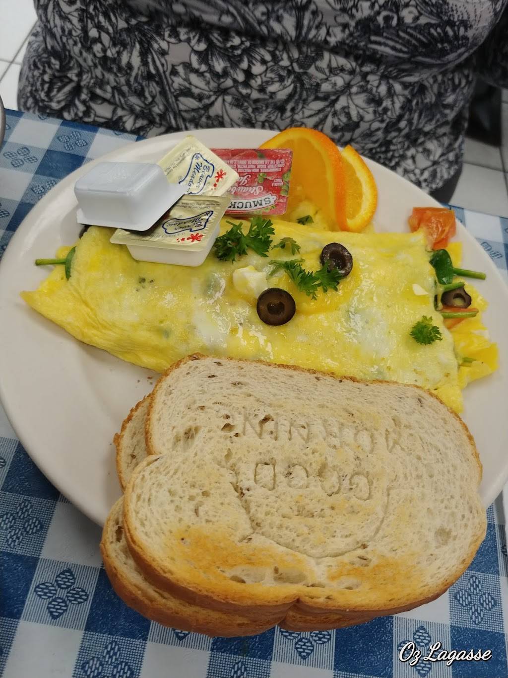 Gene & Steves Airport Diner | restaurant | 192 Hamilton St, Leominster, MA 01453, USA | 9787284473 OR +1 978-728-4473