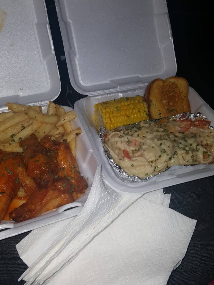 Chef Yanks | restaurant | 7900 NW 27th Ave, Miami, FL 33147, USA | 7867533767 OR +1 786-753-3767