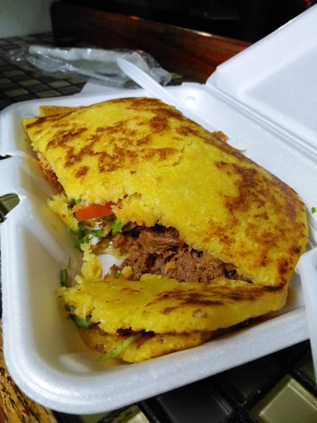 Tu Cachapa | restaurant | 4195 Broadway, New York, NY 10033, USA | 2125687575 OR +1 212-568-7575