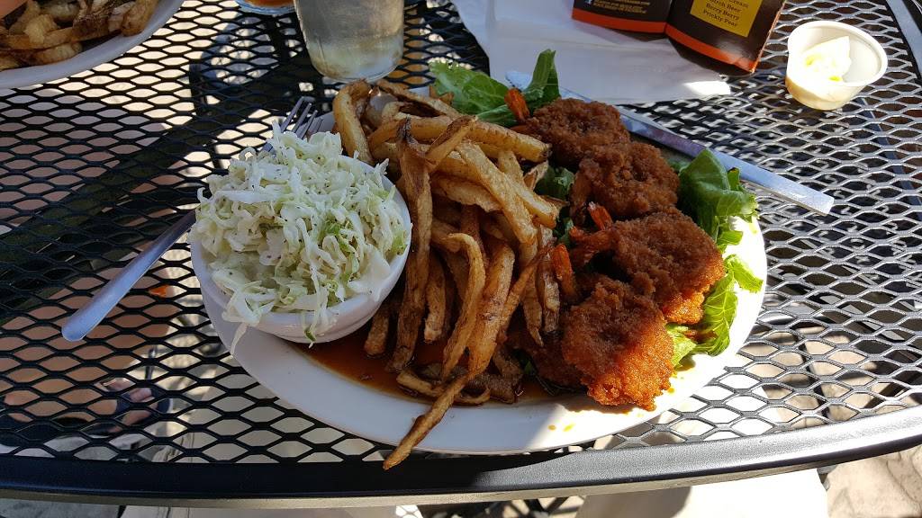 Seans Pub & Eatery | restaurant | 8105 Main St, Garrettsville, OH 44231, USA | 3305270485 OR +1 330-527-0485