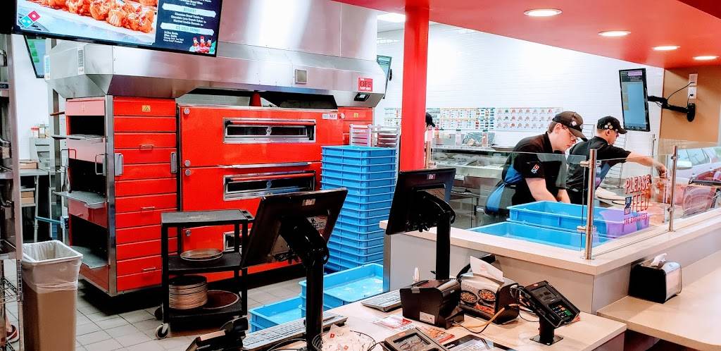 Dominos Pizza | meal delivery | 2565 E Sunshine St, Springfield, MO 65804, USA | 4178892323 OR +1 417-889-2323