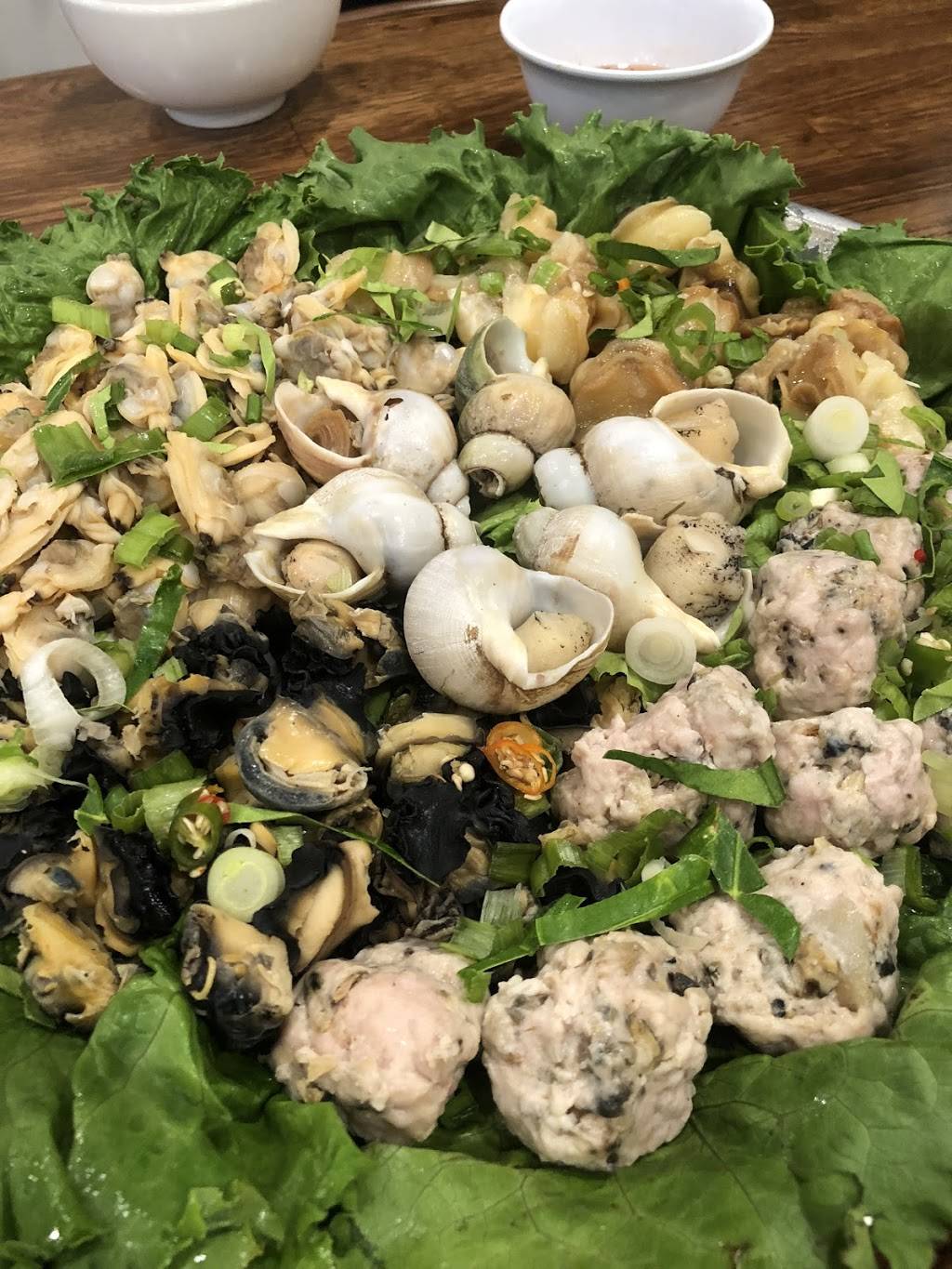 Vua Oc | restaurant | 10212 Westminster Ave #111, Garden Grove, CA 92843, USA | 7145915482 OR +1 714-591-5482