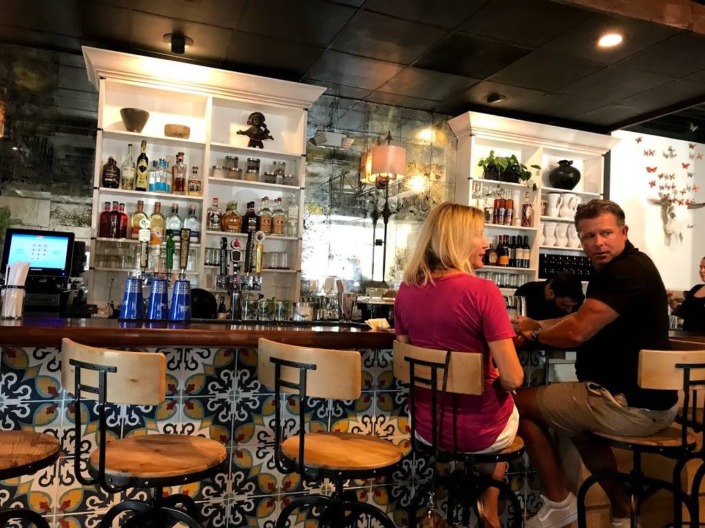 Mekenita Cantina | restaurant | 6707 N Florida Ave, Tampa, FL 33604, USA | 8132328226 OR +1 813-232-8226