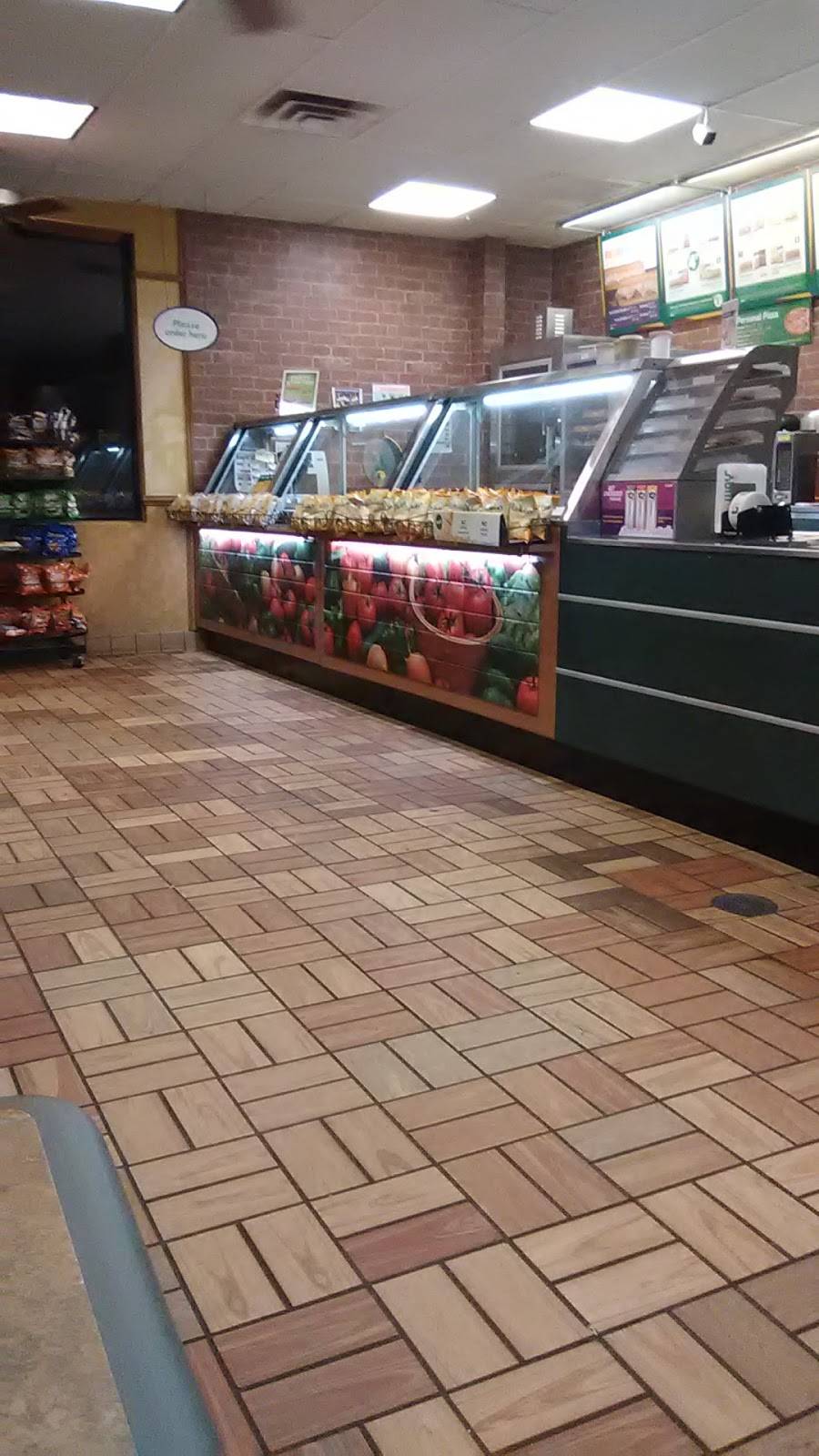 Subway Restaurants | restaurant | 3548 Canada Rd, Lakeland, TN 38002, USA | 9013304265 OR +1 901-330-4265
