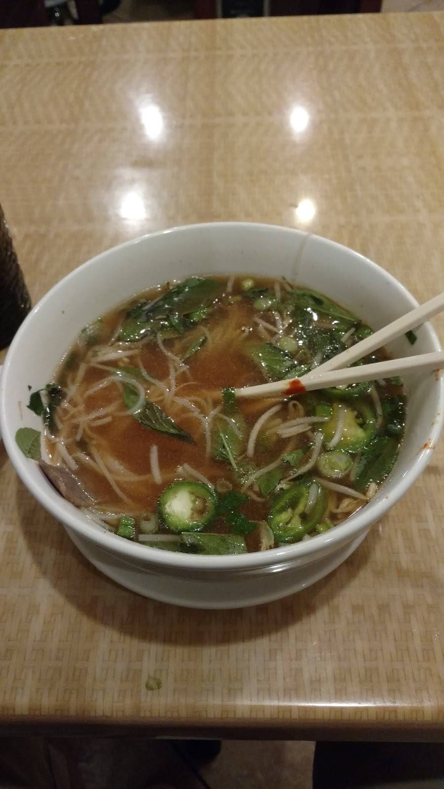 Pho Xpress | restaurant | 6533 Mission Gorge Rd, San Diego, CA 92120, USA | 6192843268 OR +1 619-284-3268