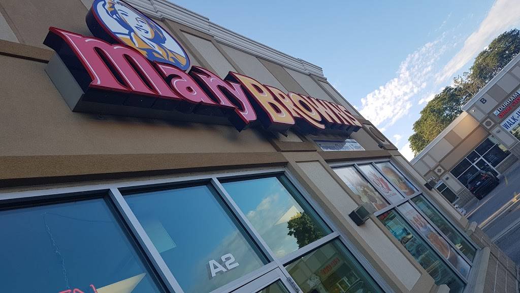 Mary Browns Famous Chicken & Taters | restaurant | 780 Kingston Rd A-2, Pickering, ON L1V 1A9, Canada | 9058312383 OR +1 905-831-2383