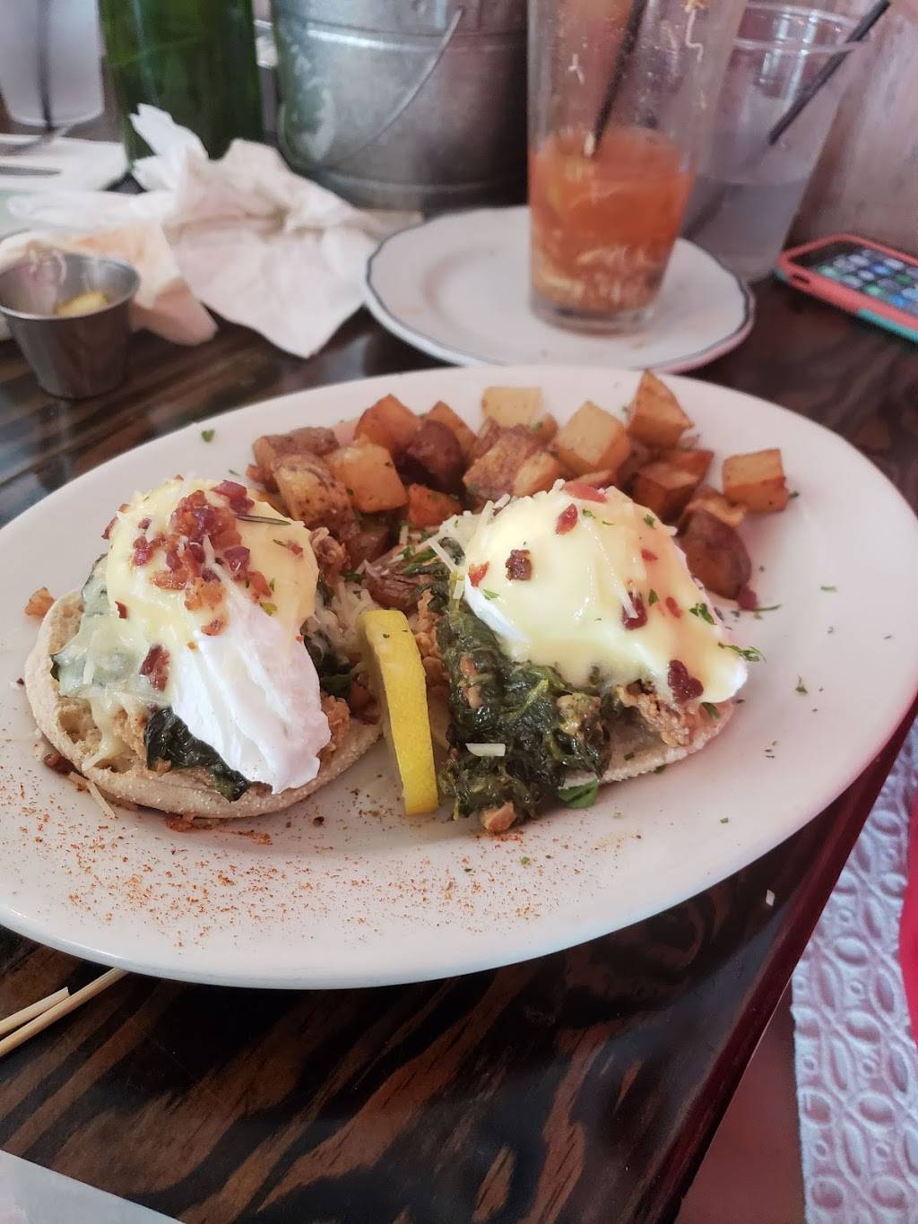 Bay Local Eatery | restaurant | 2917 Shore Dr, Virginia Beach, VA 23451, USA | 7572274389 OR +1 757-227-4389