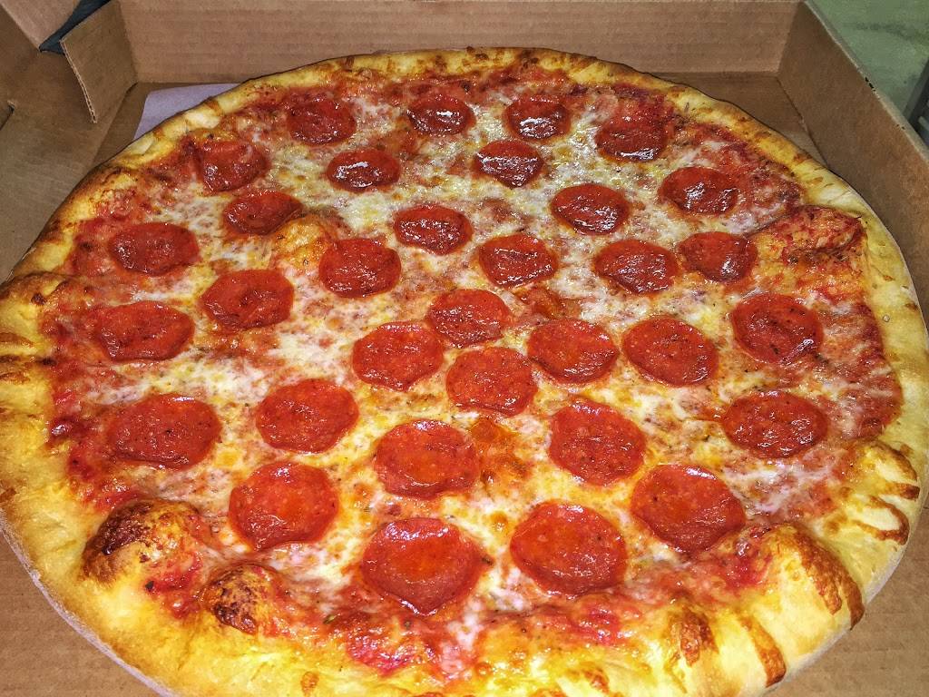 Big Star Pizza | restaurant | 1372 S Cleveland Massillon Rd, Akron, OH 44321, USA | 3306660700 OR +1 330-666-0700