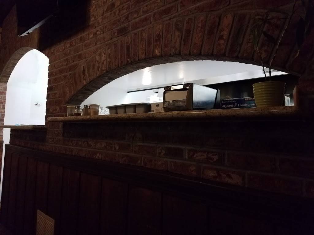 Amazonas Pizza | restaurant | 2427 Telegraph Ave, Oakland, CA 94612, USA | 5106251233 OR +1 510-625-1233