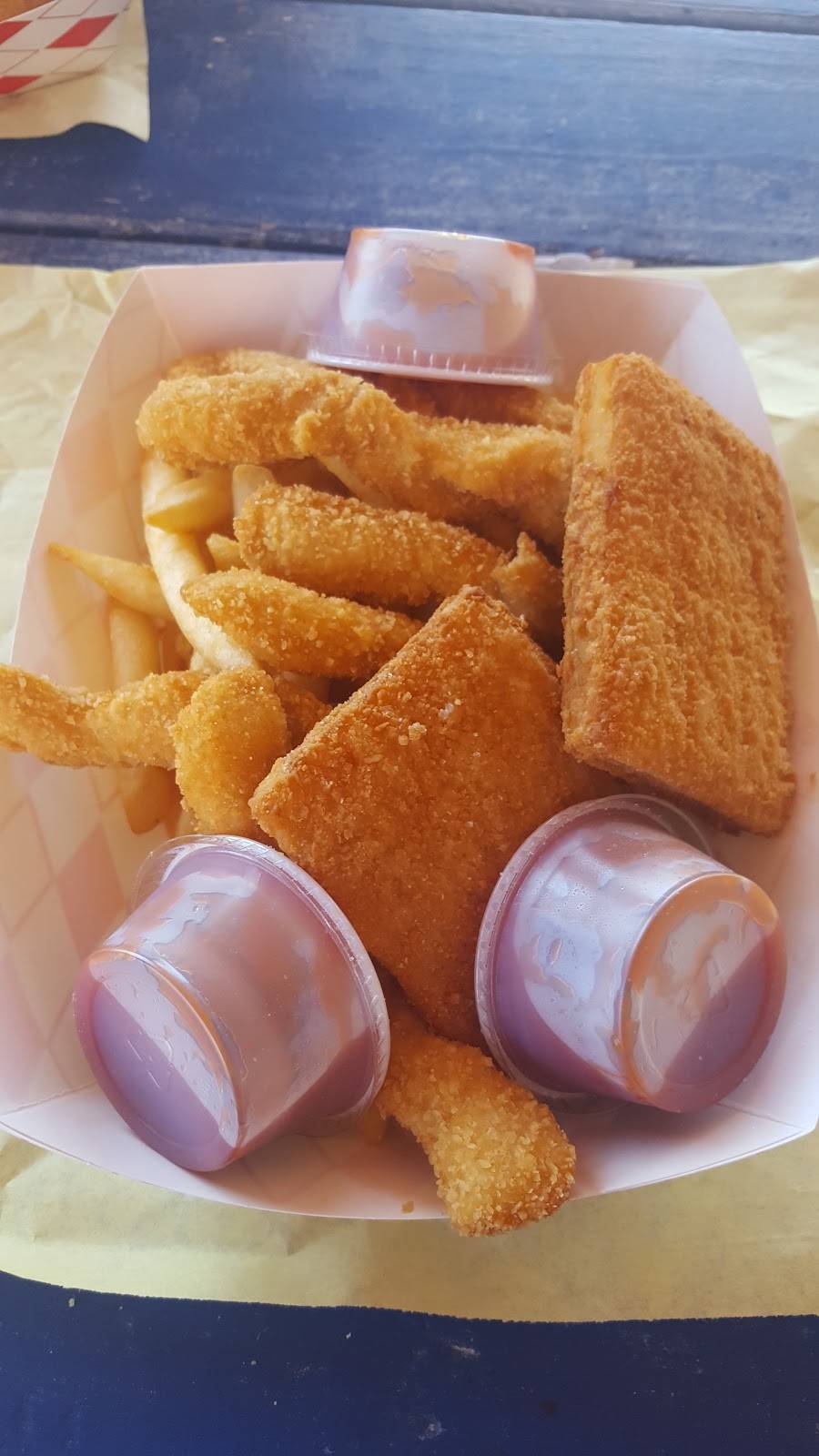 Pirates Fish & Chips | restaurant | 441 N Lindsay Rd, Mesa, AZ 85213, USA | 4808341288 OR +1 480-834-1288