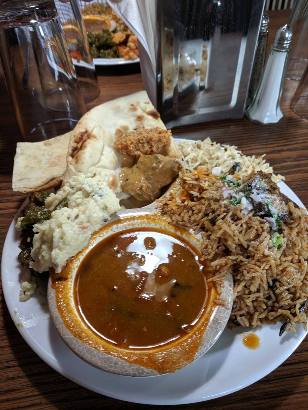 CHARMINAR BIRYANI HOUSE | restaurant | 3337 Greenfield Rd, Dearborn, MI 48120, USA | 3139827277 OR +1 313-982-7277