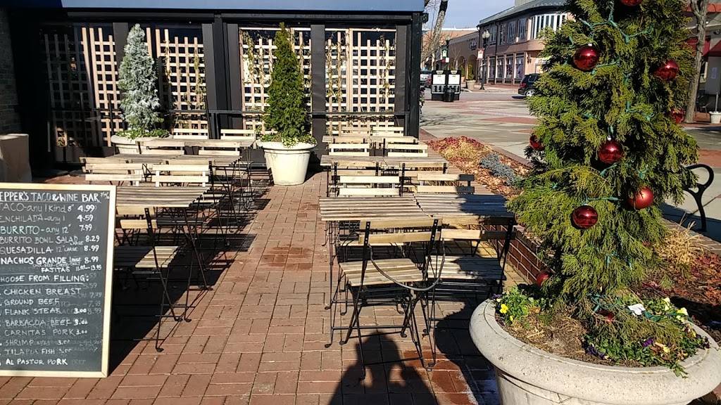 Peppers | restaurant | 216 Market St W, Gaithersburg, MD 20878, USA | 2408881049 OR +1 240-888-1049