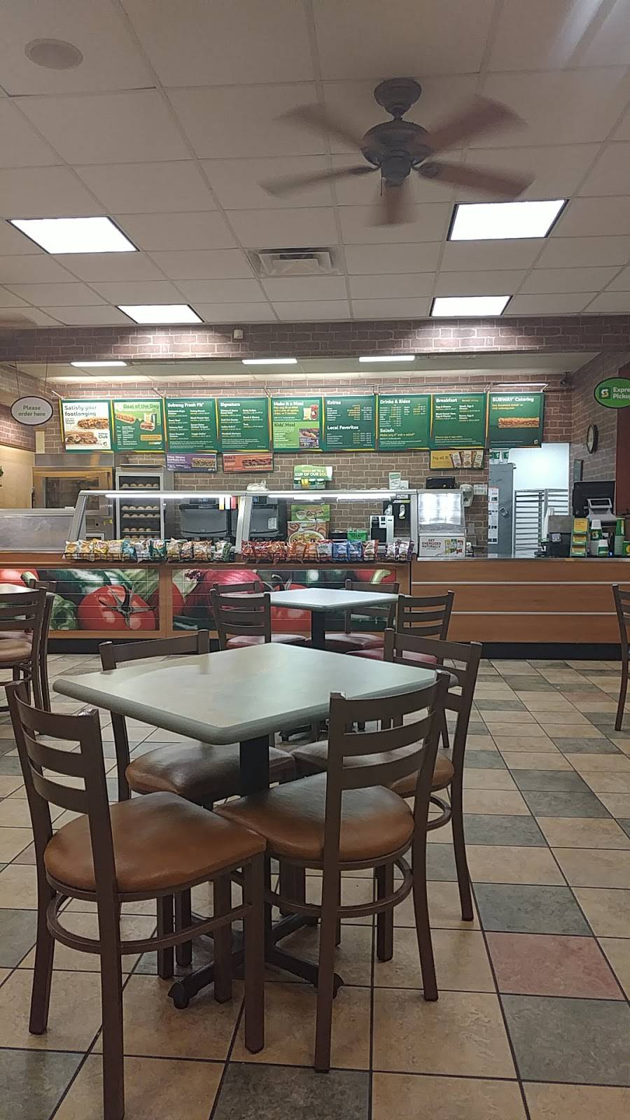 Subway Restaurants | restaurant | 427 N Robinson Dr, Robinson, TX 76706, USA | 2546625912 OR +1 254-662-5912