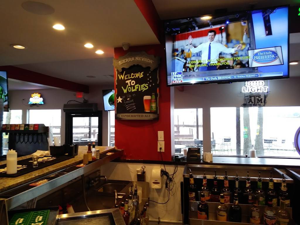 Wolfies Restaurant | restaurant | 14954 Old Hwy 105 W, Montgomery, TX 77356, USA | 9365888200 OR +1 936-588-8200