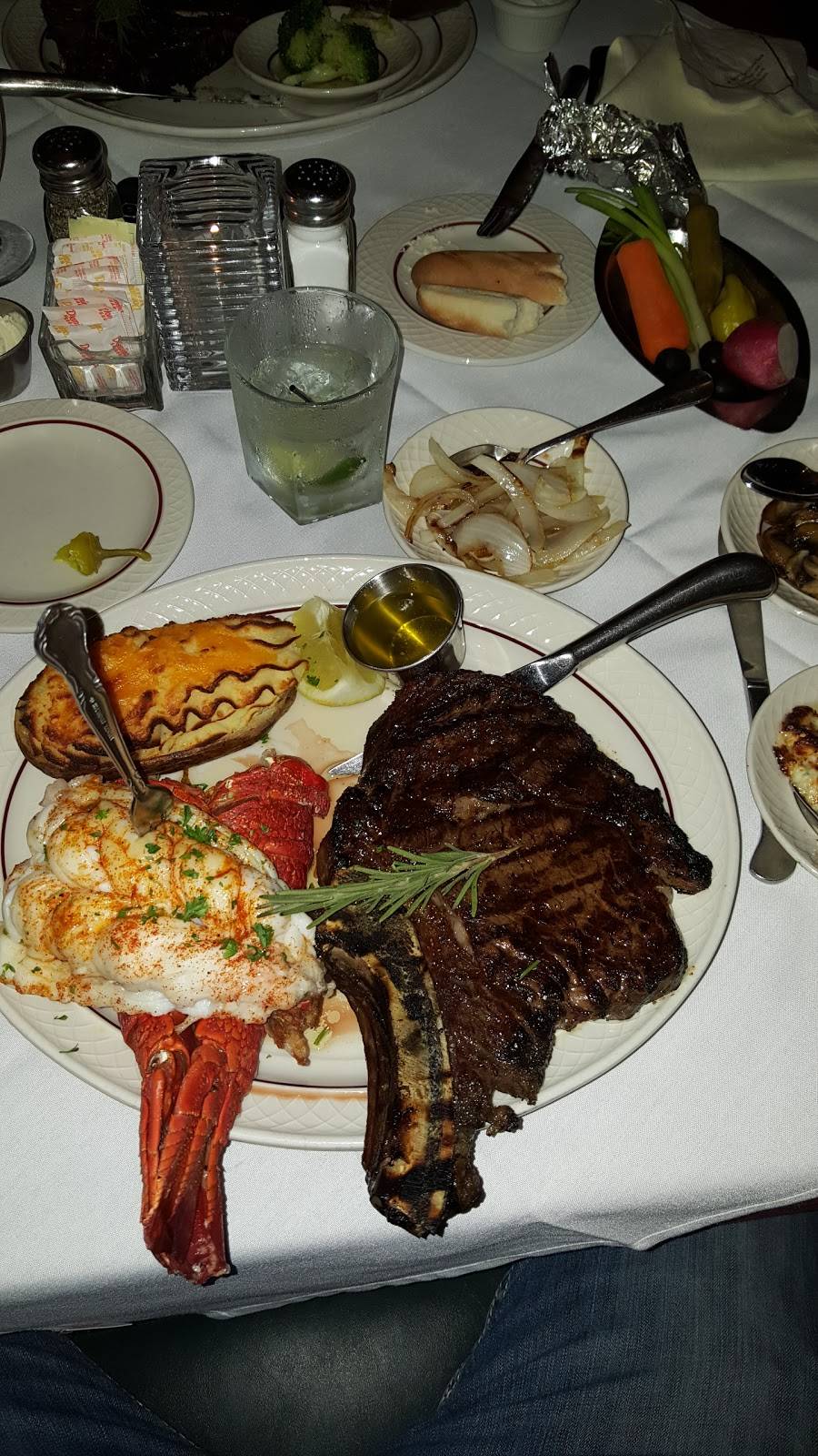 Mr Bennys Steak & Lobster | restaurant | 19200 Everett Ln, Mokena, IL 60448, USA | 7084785800 OR +1 708-478-5800